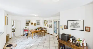 von_poll_real_estate_property_IT252942146_image_6