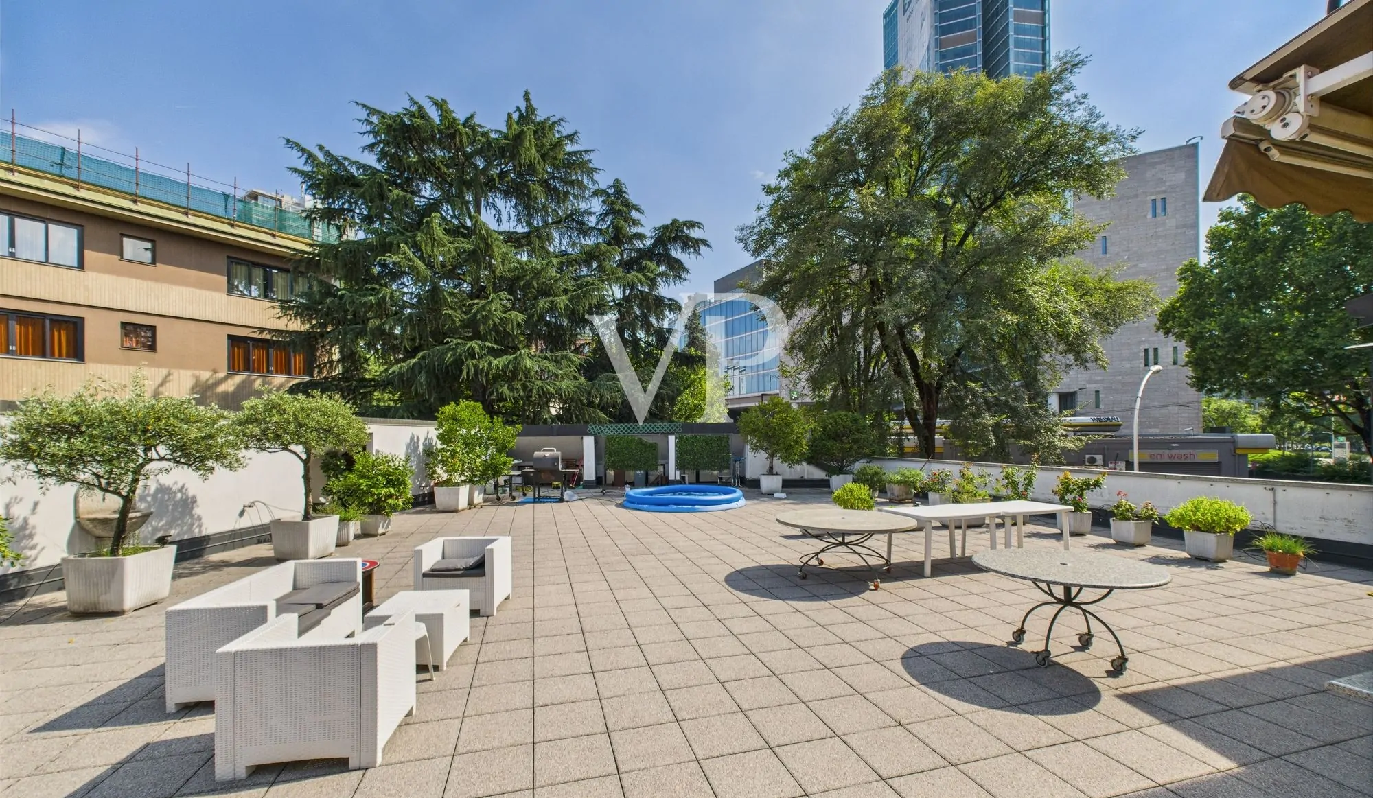 Wohn- und Geschäftskomplex in der Gegend von Porta Nuova