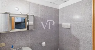 von_poll_real_estate_property_IT252942146_image_41