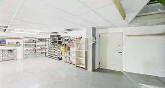 von_poll_real_estate_property_IT252942146_image_52