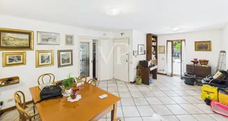 von_poll_real_estate_property_IT252942146_image_8