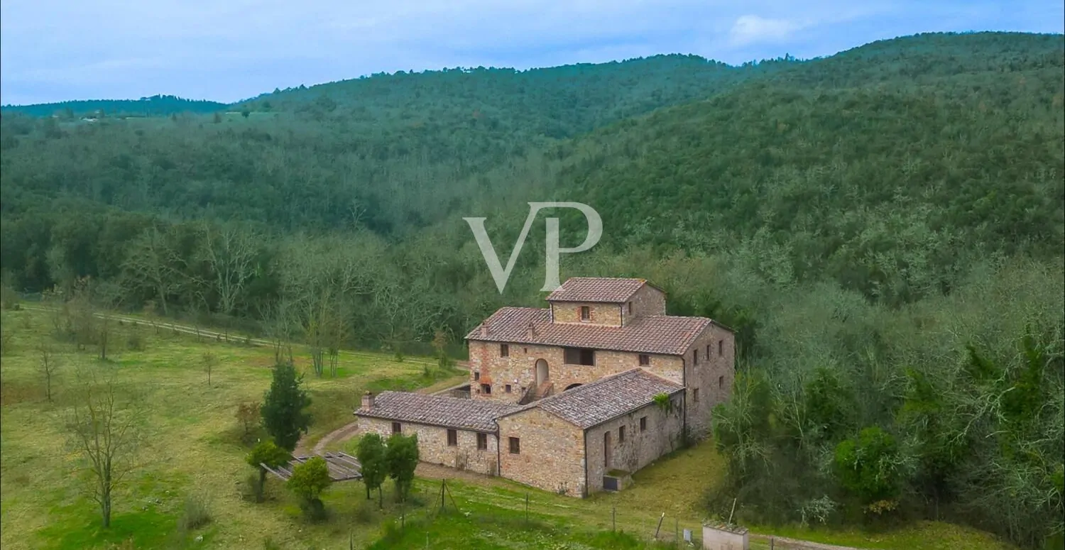 PODERE CAPRAIA
Castelnuovo Berardenga (SI) - Consorcio Villa Arceno
Una propiedad exclusiva en el corazón del Chianti Senese