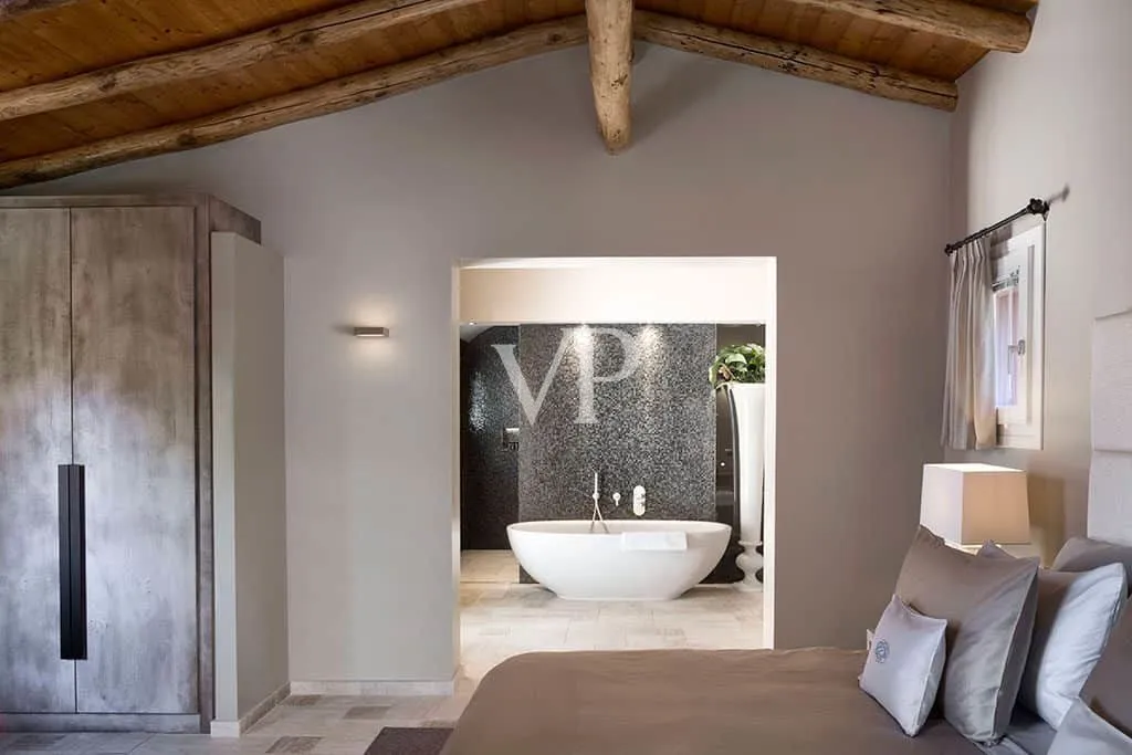Li Neuli Country Club - Luxury Hotel