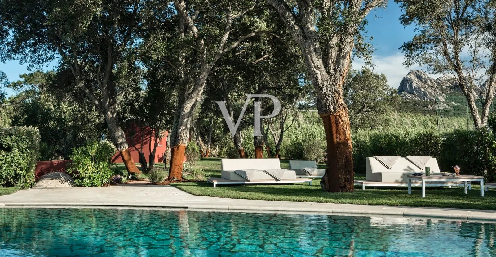 Li Neuli Country Club - Luxury Hotel