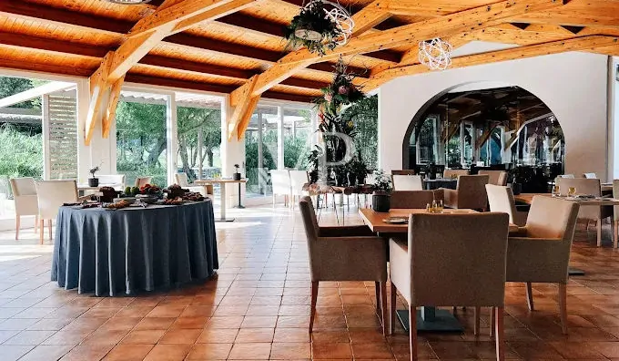 Li Neuli Country Club - Luxury Hotel