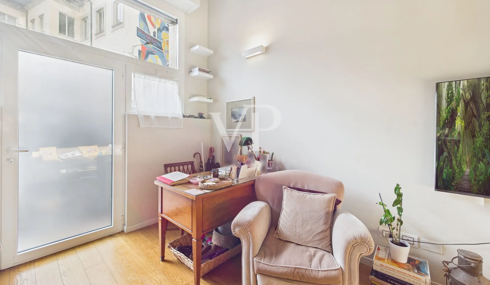 Repräsentatives zweigeschossiges Loft in Zone Missori