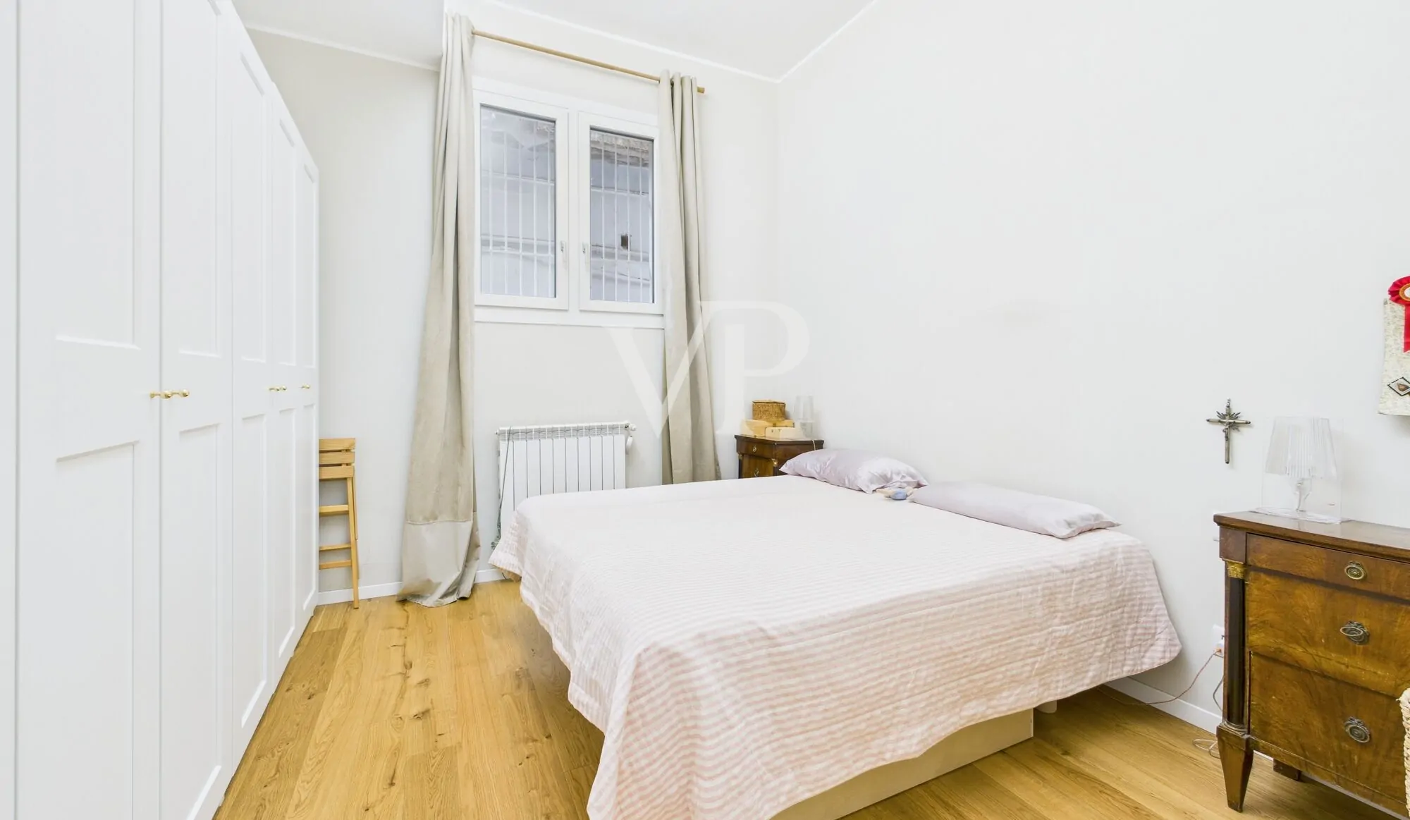 Repräsentatives zweigeschossiges Loft in Zone Missori