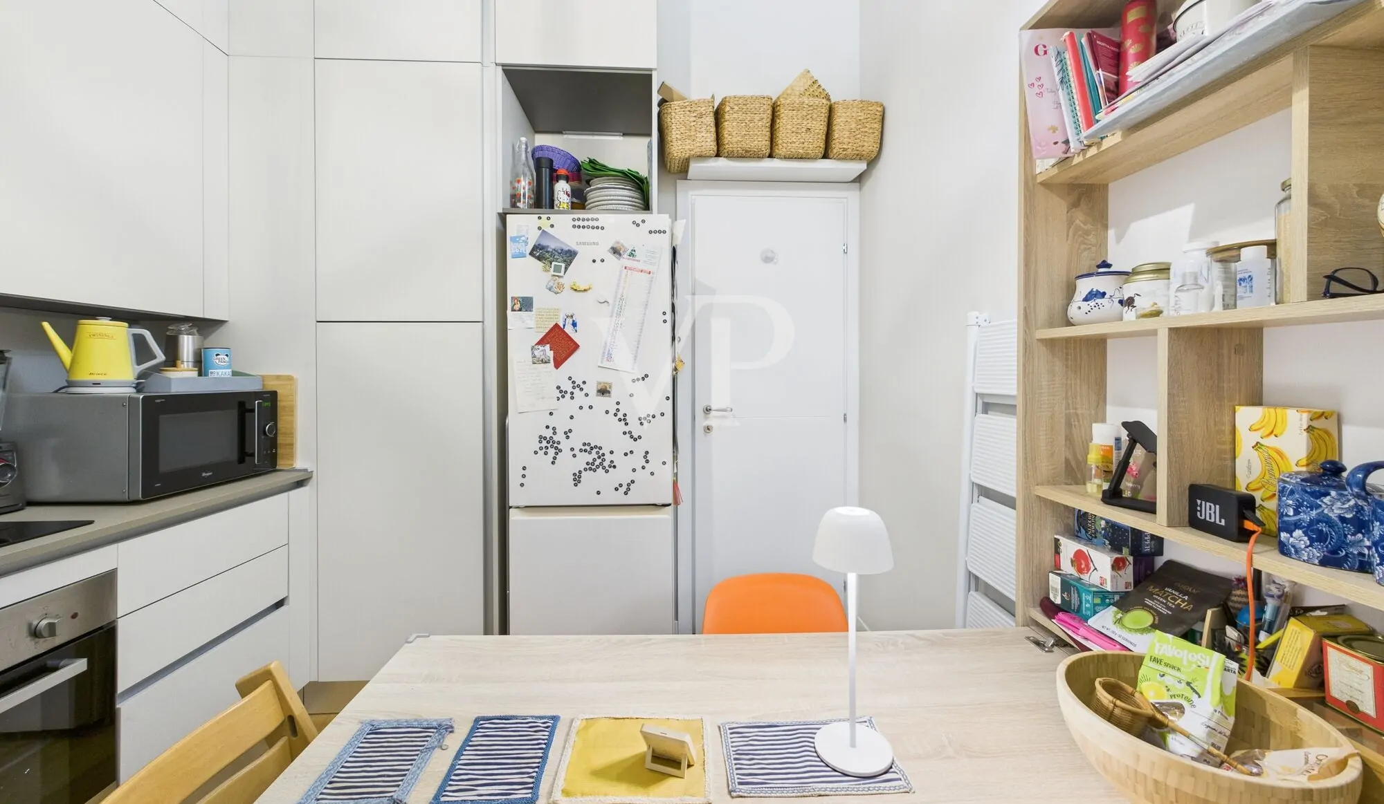 Repräsentatives zweigeschossiges Loft in Zone Missori