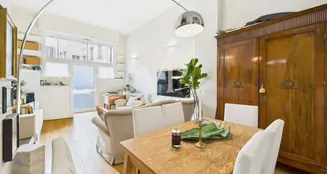 von_poll_real_estate_property_IT252942181_image_1