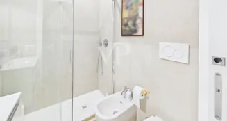 von_poll_real_estate_property_IT252942181_image_15