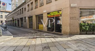 von_poll_real_estate_property_IT252942181_image_43