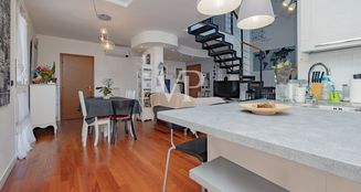 von_poll_real_estate_property_IT252942196_image_6