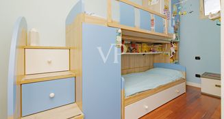 von_poll_real_estate_property_IT252942196_image_23