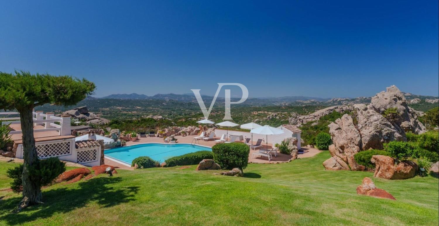 Einzigartige Villa mit atemberaubendem Meerblick - nur 10 Minuten vom Porto Cervo entfernt