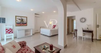 von_poll_real_estate_property_IT254152202_image_39