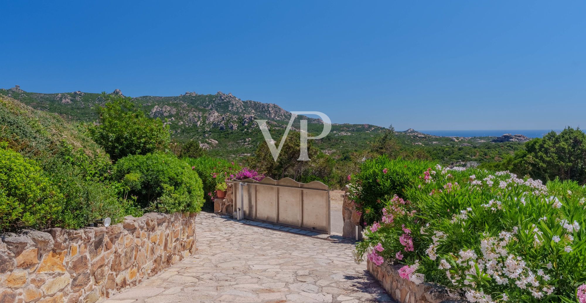 Einzigartige Villa mit atemberaubendem Meerblick - nur 10 Minuten vom Porto Cervo entfernt