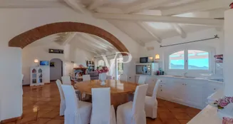 von_poll_real_estate_property_IT254152202_image_140