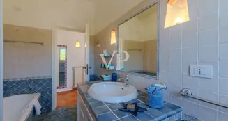 von_poll_real_estate_property_IT254152202_image_279