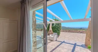 von_poll_real_estate_property_IT254152202_image_340