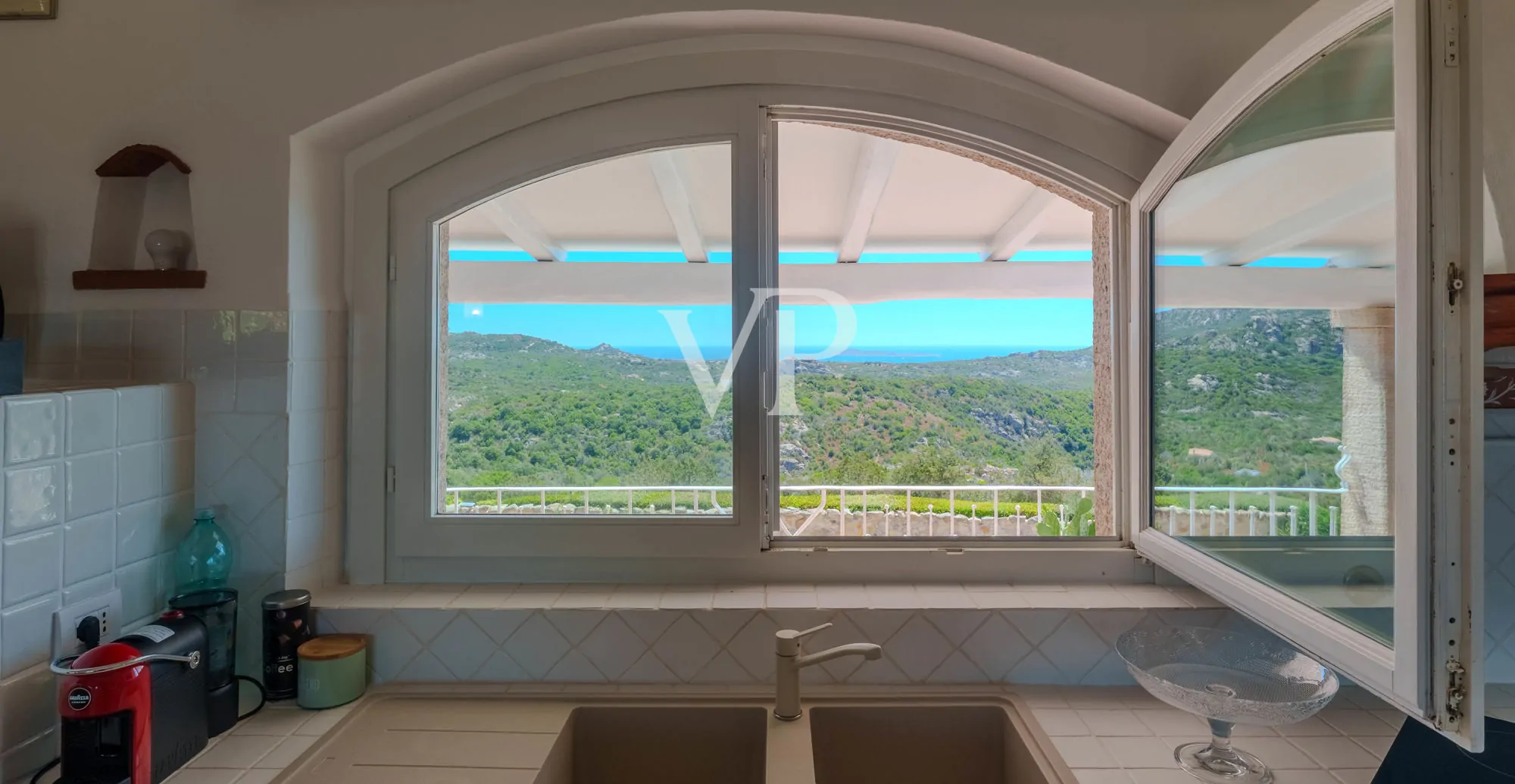 Einzigartige Villa mit atemberaubendem Meerblick - nur 10 Minuten vom Porto Cervo entfernt