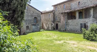 von_poll_real_estate_property_IT254152201_image_10