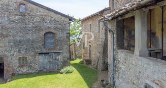 von_poll_real_estate_property_IT254152201_image_8