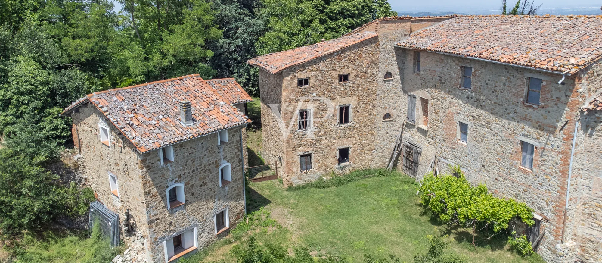 Schloss Fiagnano in Casalfiumanese: zwischen Schönheit, Geschichte und Magie