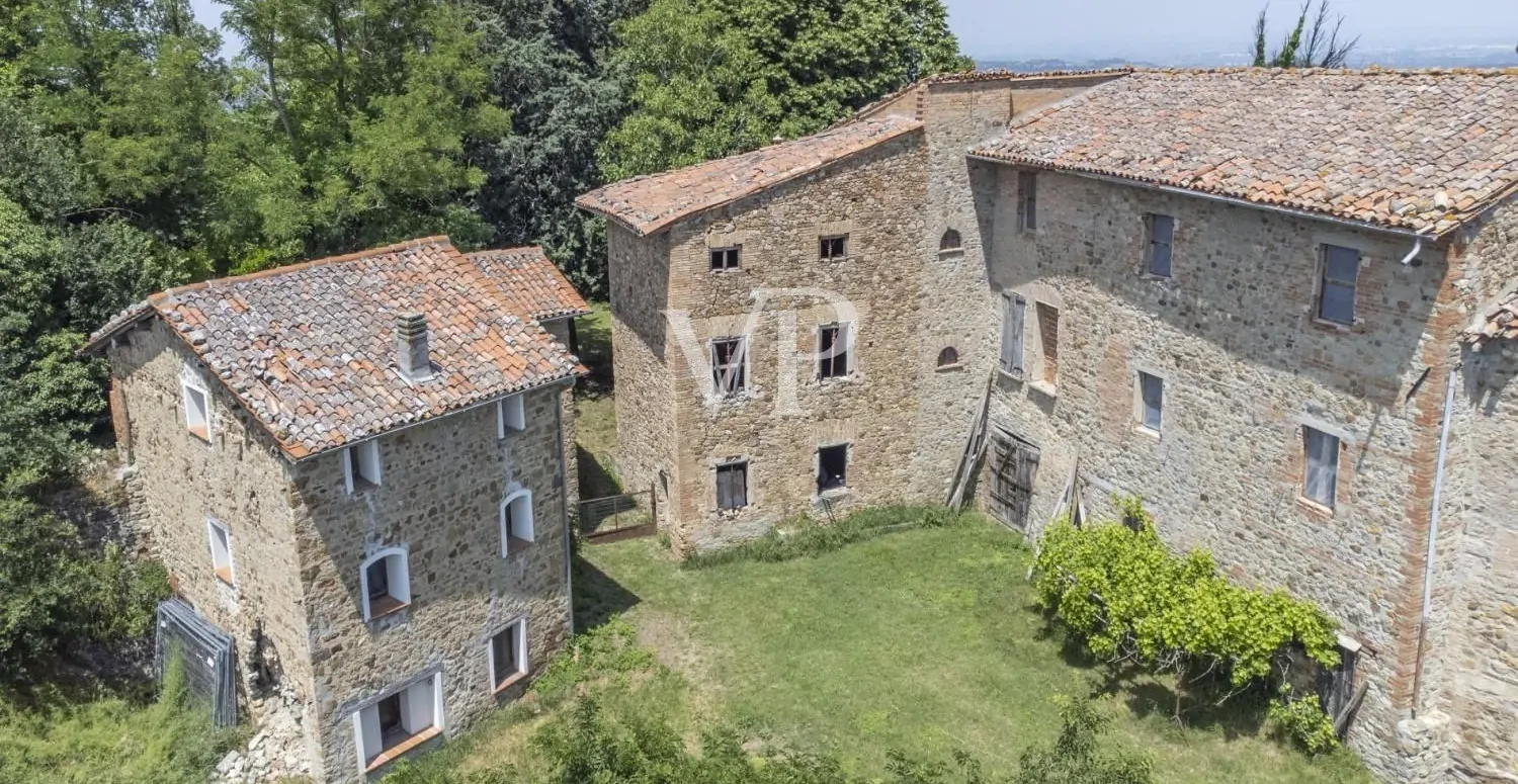 Schloss Fiagnano in Casalfiumanese: zwischen Schönheit, Geschichte und Magie