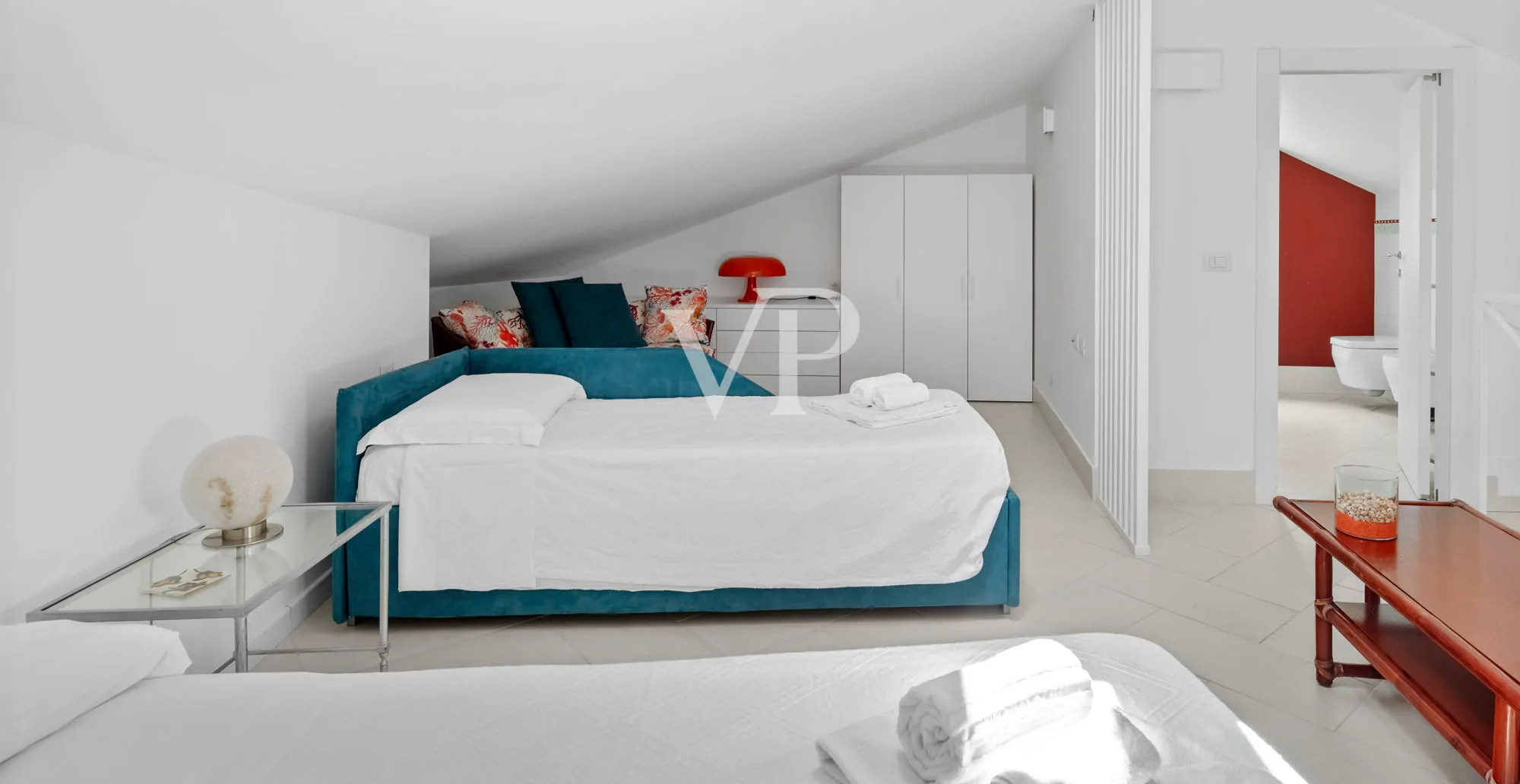 Prestigeträchtige Villa am Meer mit unvergleichlichem Blick