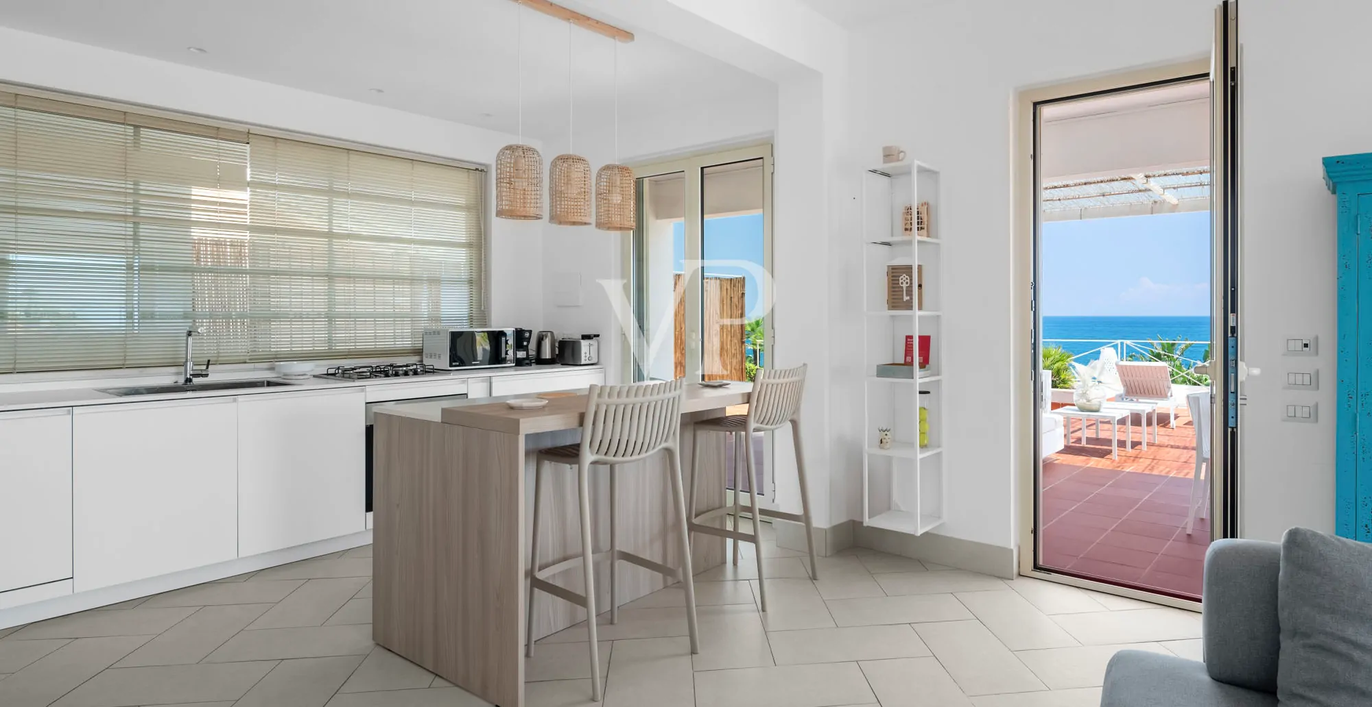 Prestigeträchtige Villa am Meer mit unvergleichlichem Blick