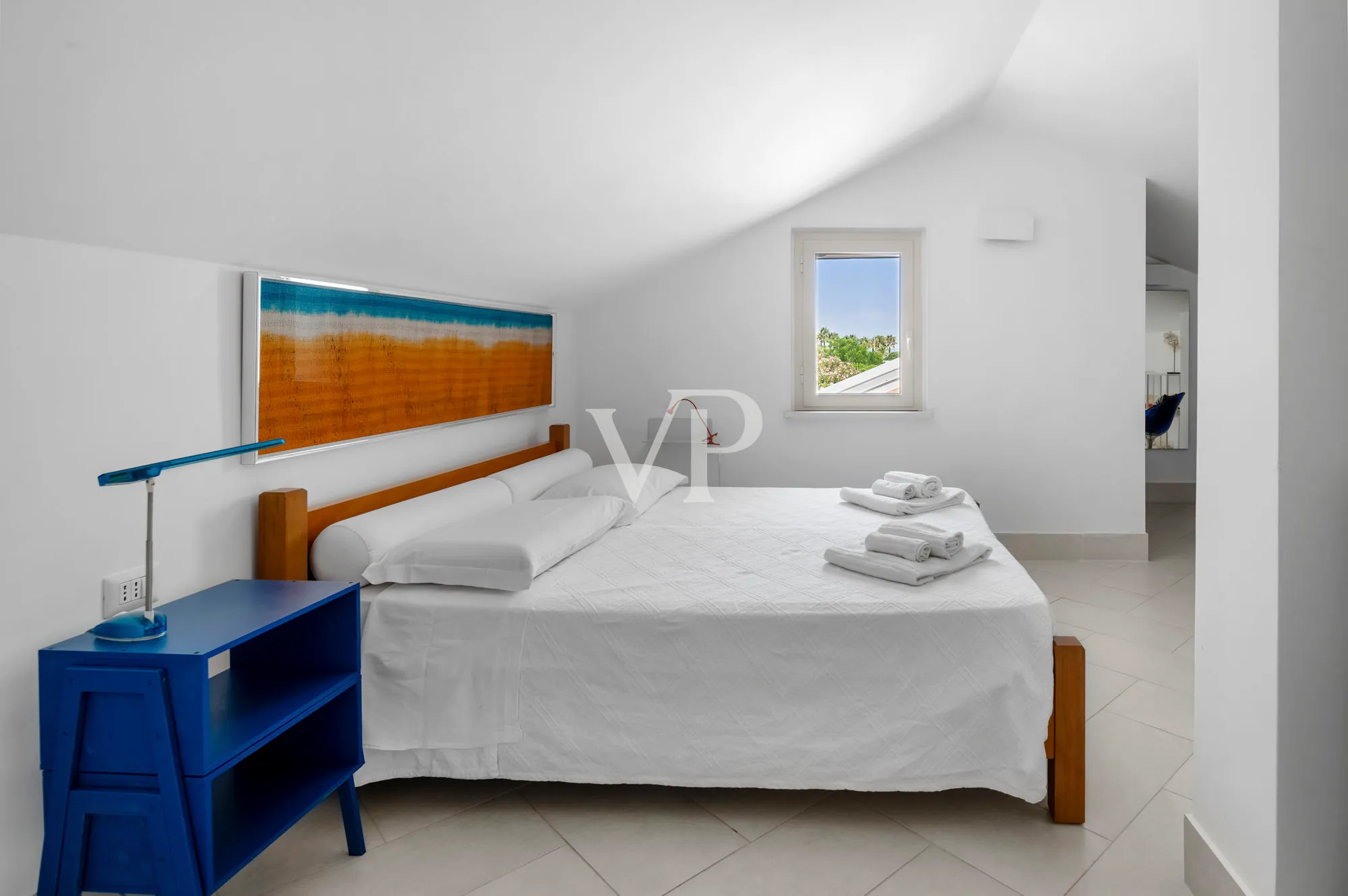 Prestigious beachfront villa with unparalleled views