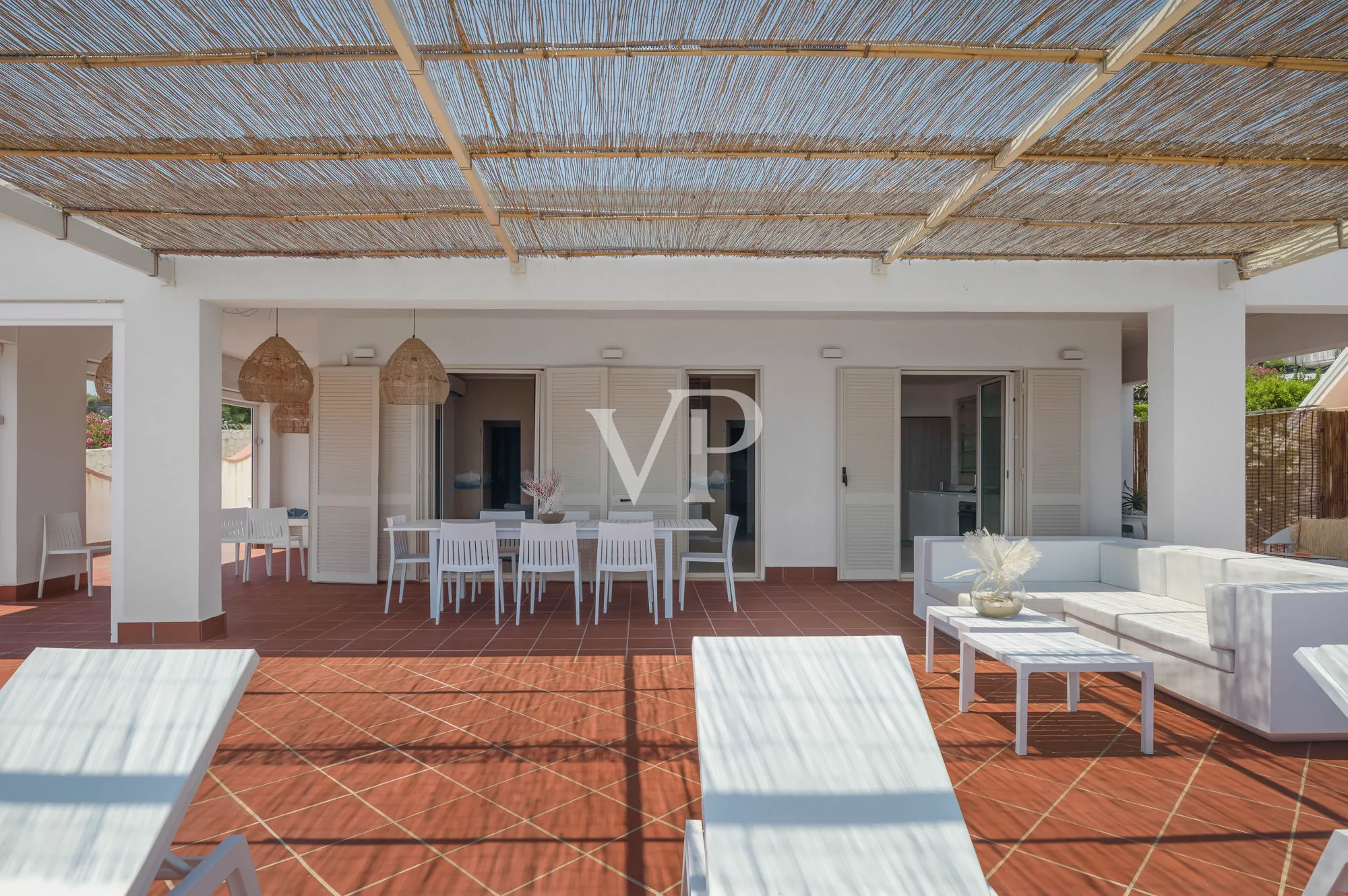 Prestigious beachfront villa with unparalleled views