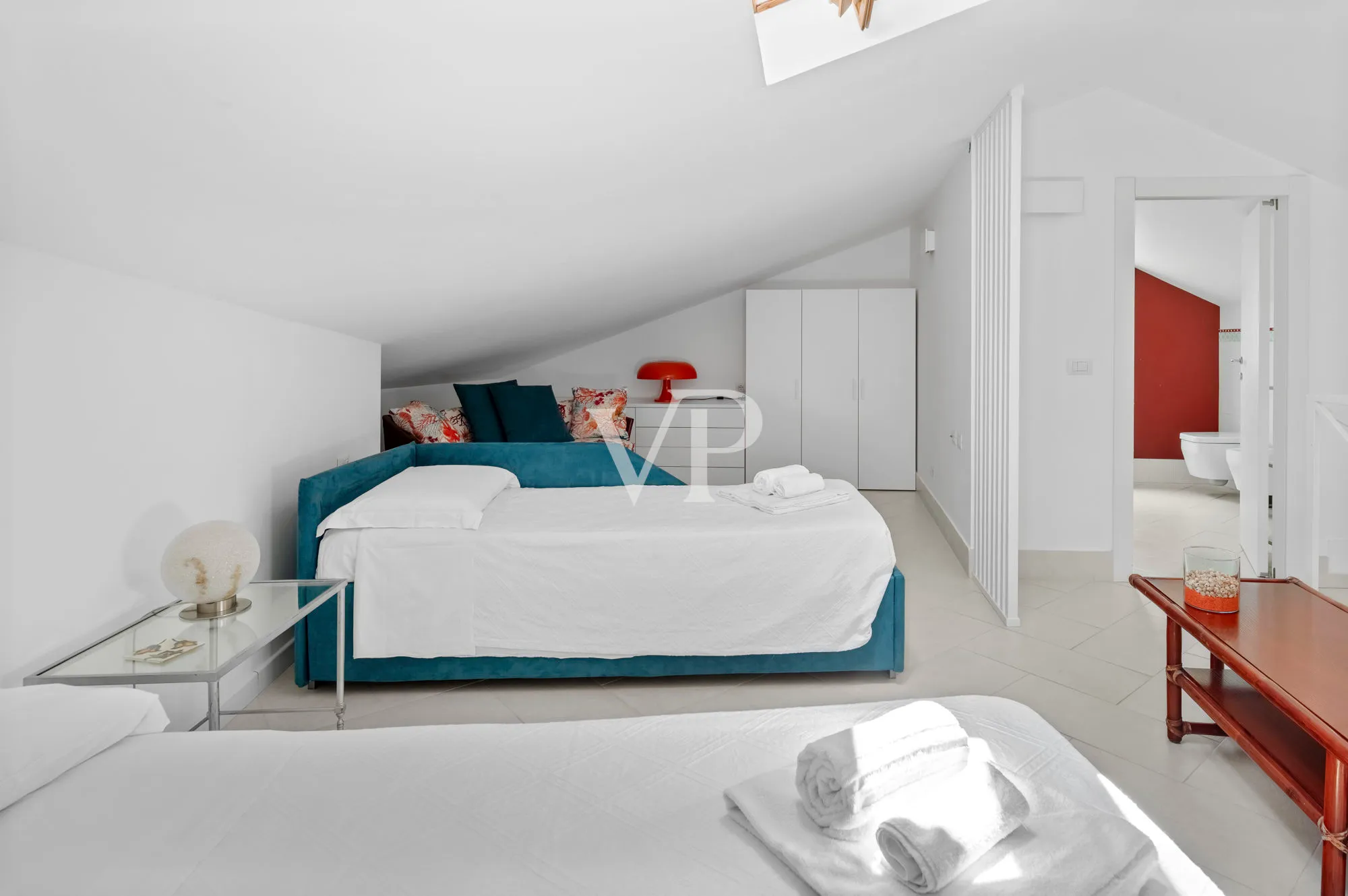 Prestigious beachfront villa with unparalleled views