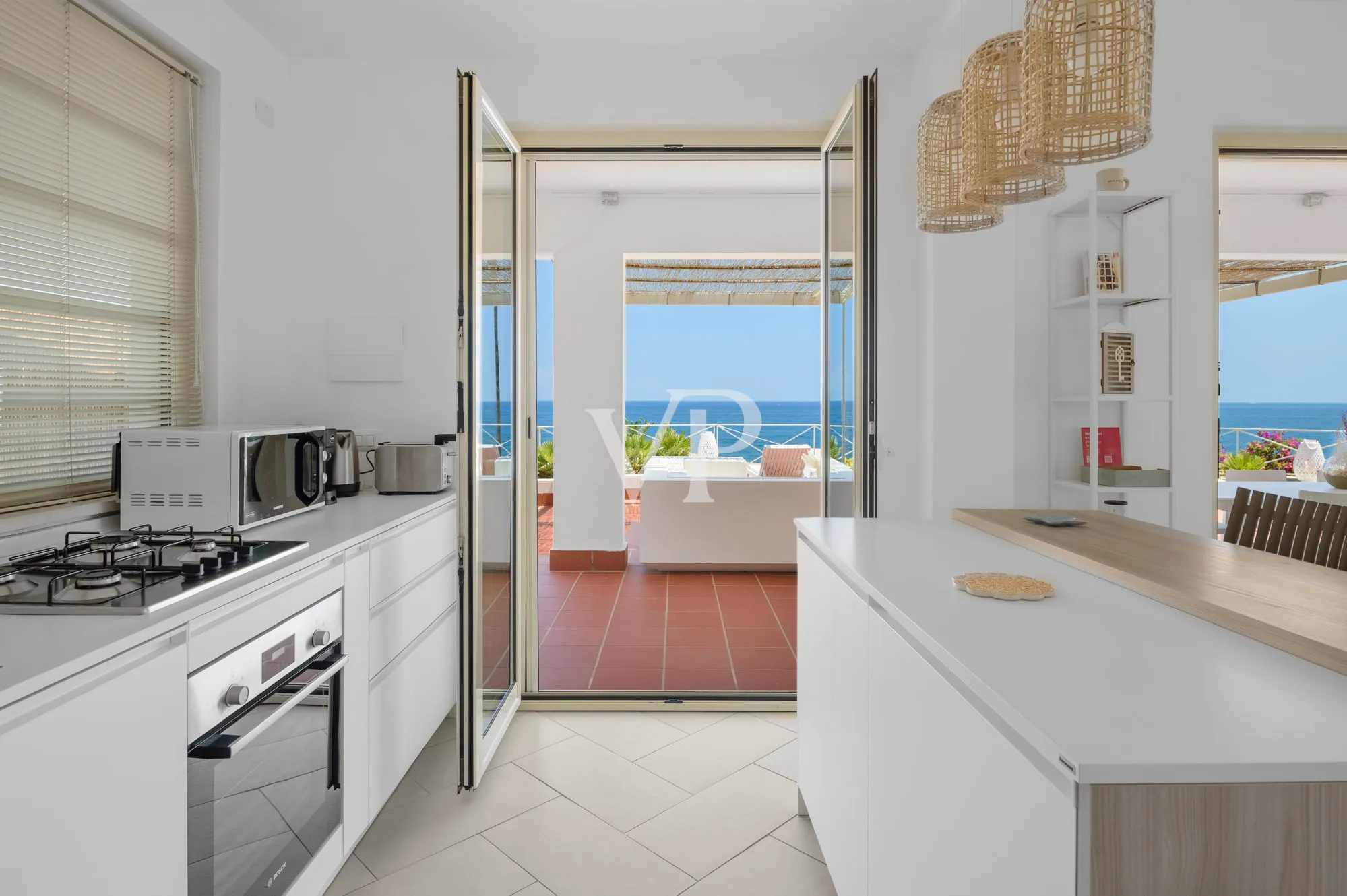 Prestigious beachfront villa with unparalleled views