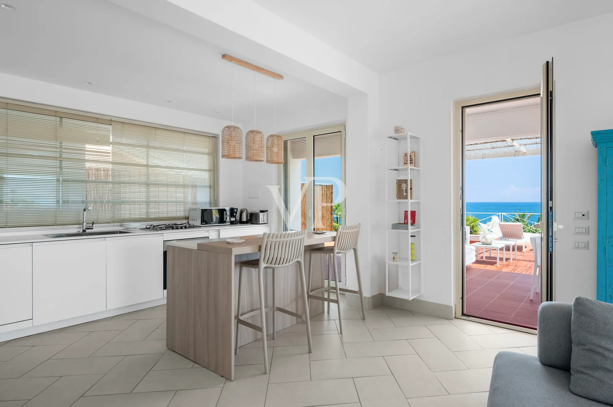 Prestigious beachfront villa with unparalleled views