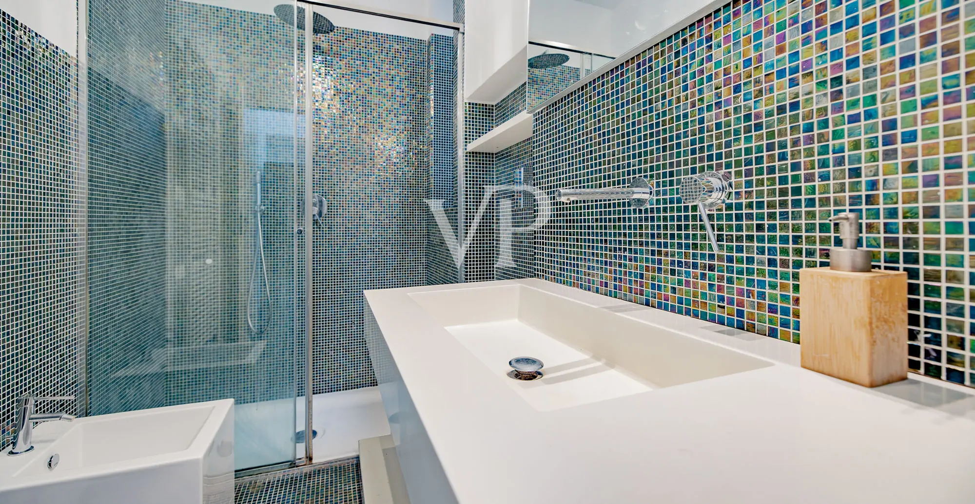 Dettaglio bagno padronale