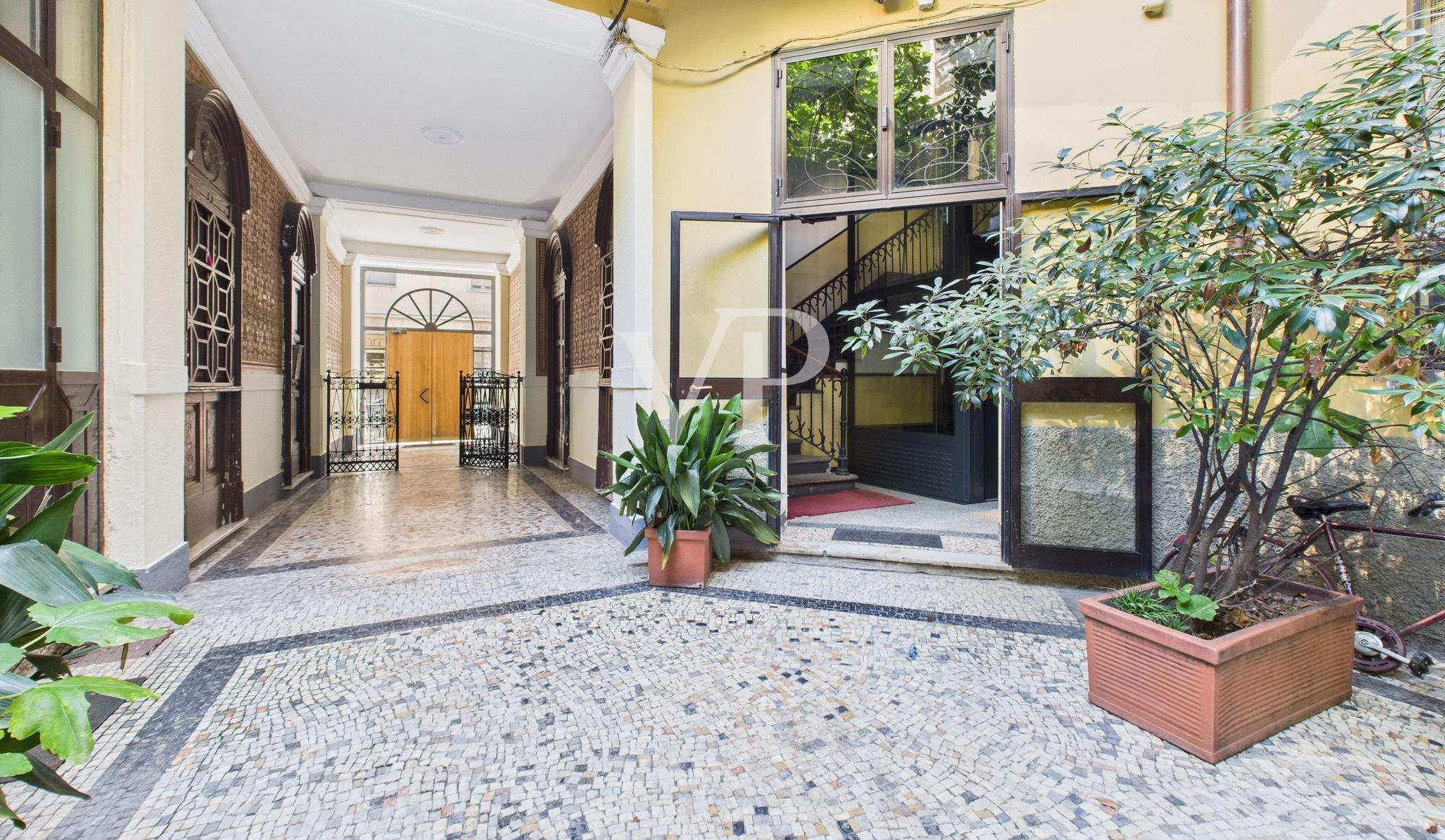 Cortile condominiale