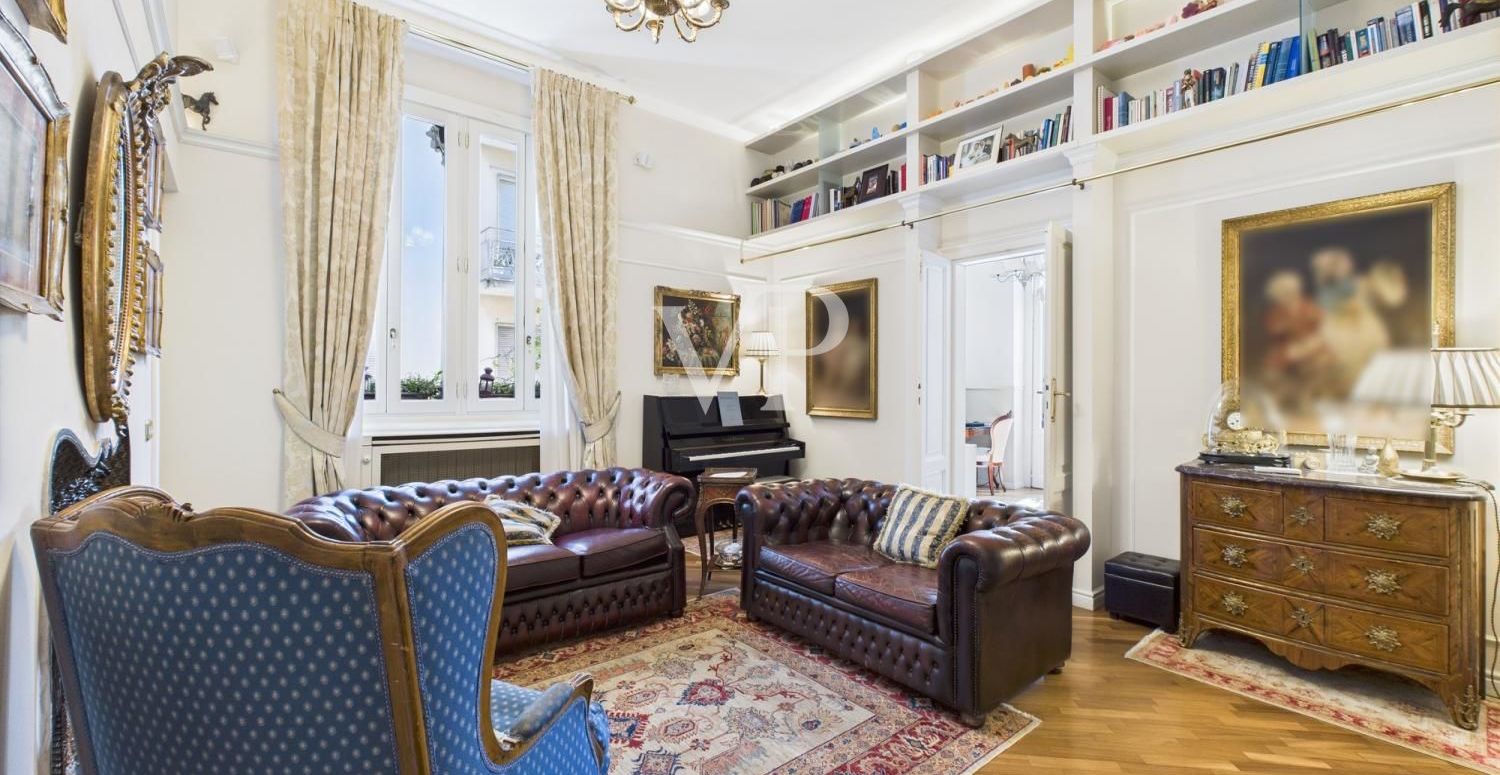 Repräsentative Fünf-Zimmer-Wohnung in historischem Gebäude - Gebiet Paolo Sarpi