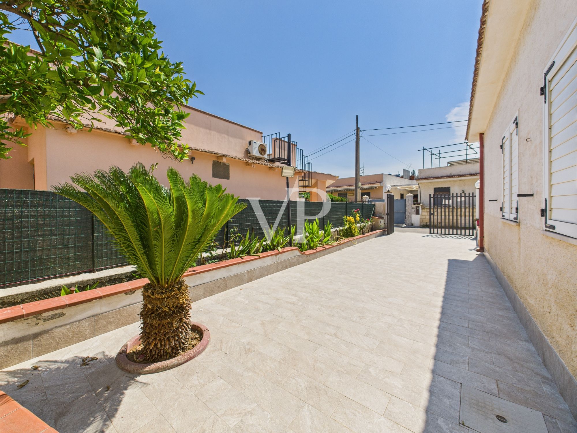 Villa 150 Meter vom Meer entfernt in Lido di Noto - mit privatem Garten
