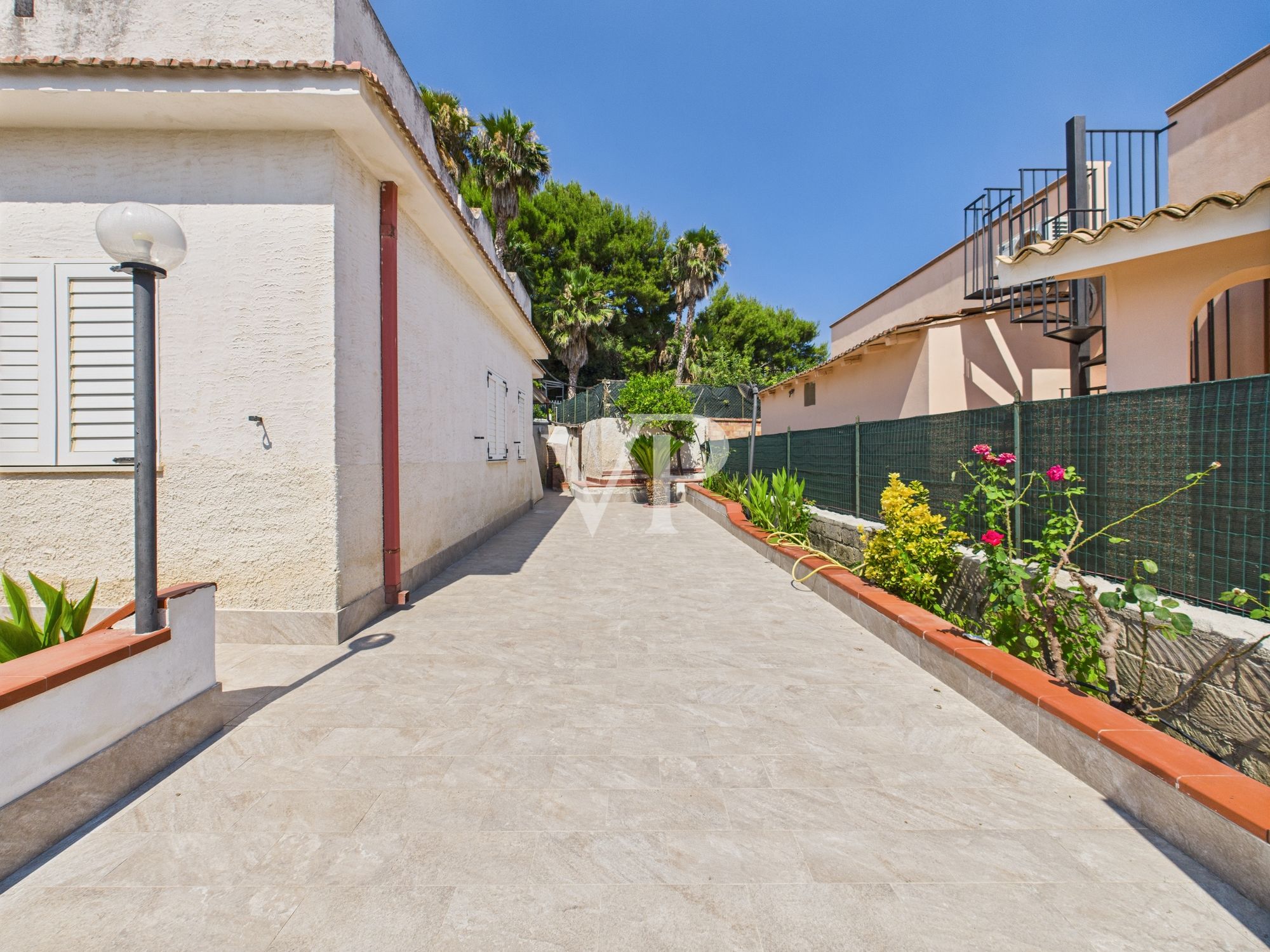 Villa 150 Meter vom Meer entfernt in Lido di Noto - mit privatem Garten