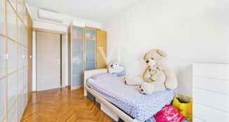 von_poll_real_estate_property_IT252942267_image_29