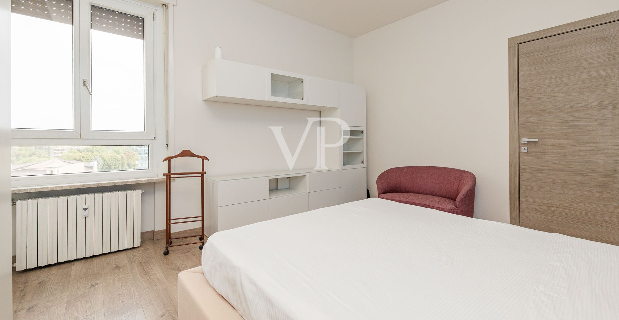Elegantes renoviertes 150qm Panorama-Penthouse mit dreifacher Ausrichtung in der Via Civenna