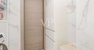 von_poll_real_estate_property_IT252942267_image_51