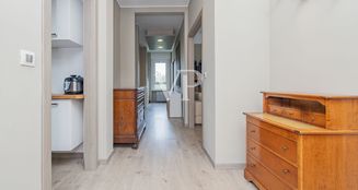 von_poll_real_estate_property_IT252942267_image_12