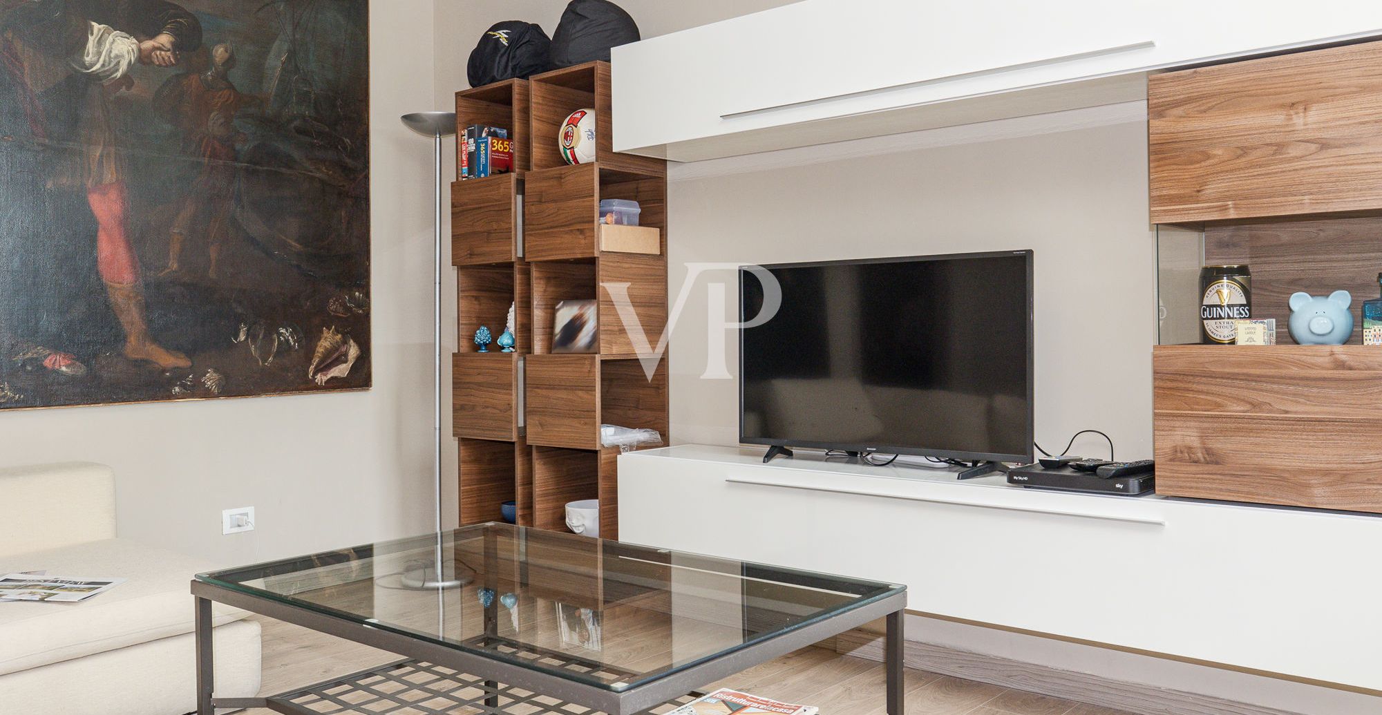 Elegantes renoviertes 150qm Panorama-Penthouse mit dreifacher Ausrichtung in der Via Civenna