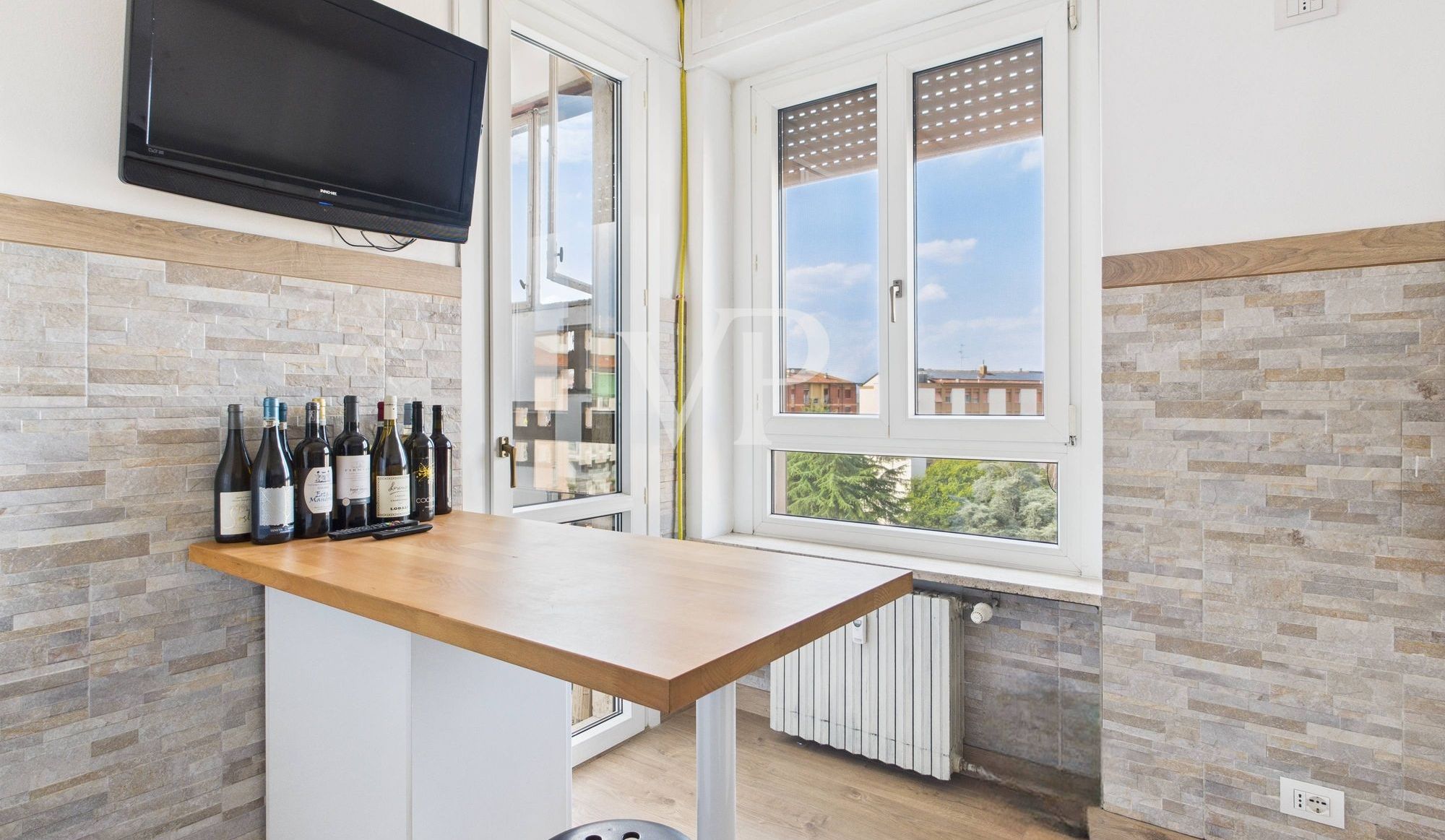 Elegantes renoviertes 150qm Panorama-Penthouse mit dreifacher Ausrichtung in der Via Civenna