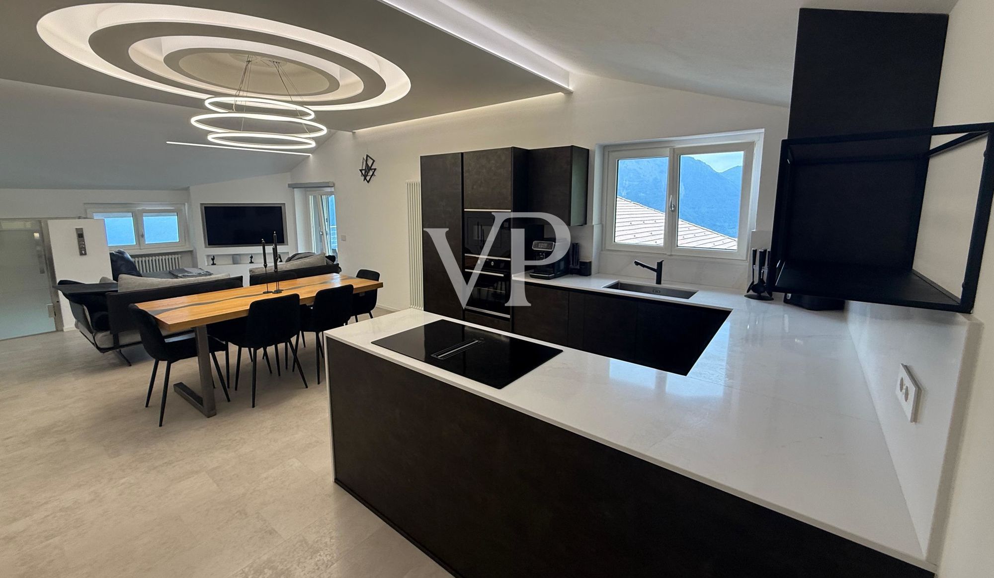 Elegante freistehende Villa in Casargo