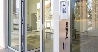 von_poll_real_estate_property_IT252942281_image_40