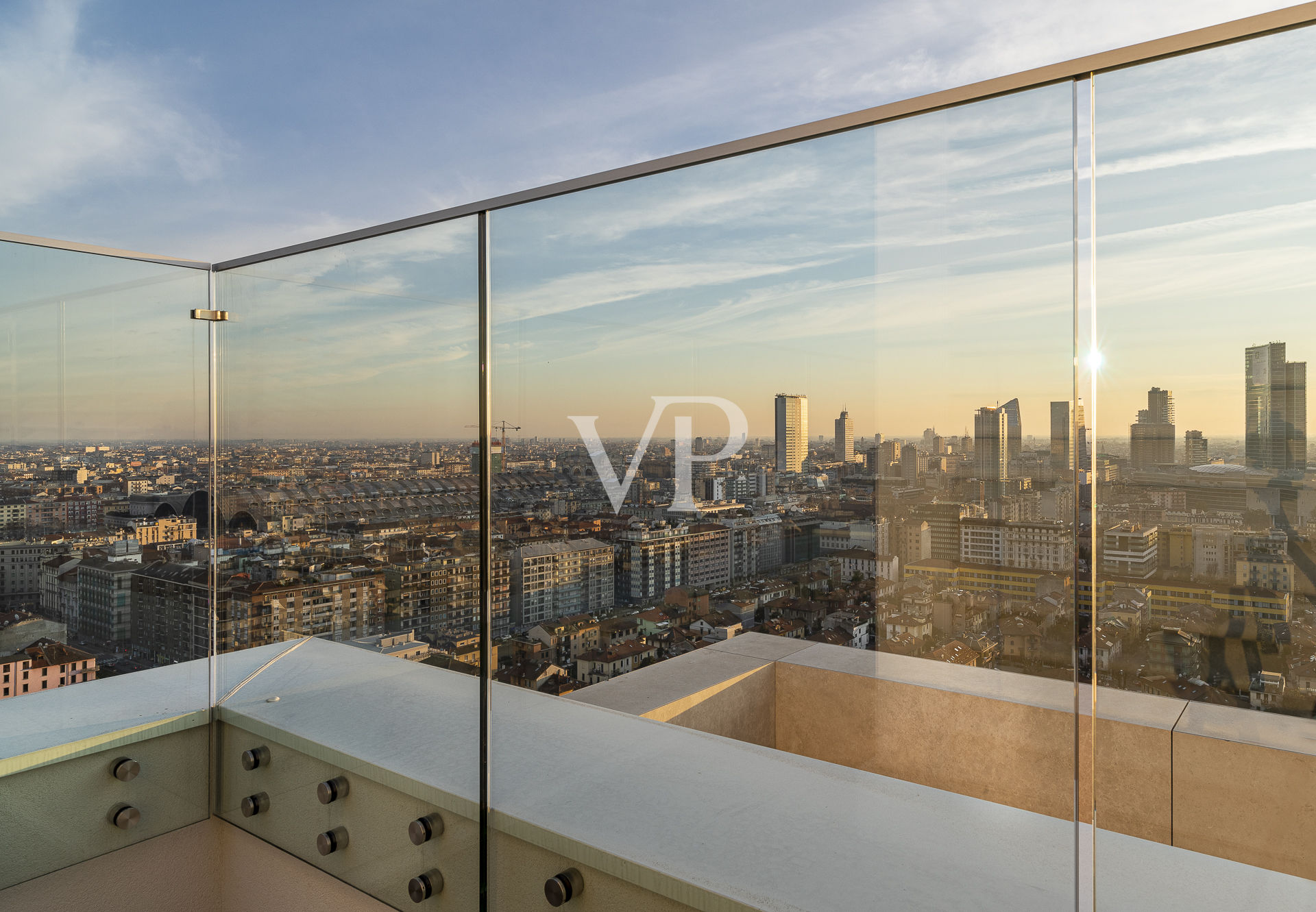 Raffinierte 2-Zimmer-Wohnung im 2. Stock in Torre Milano ex novo 2022