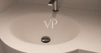 von_poll_real_estate_property_IT252942281_image_14